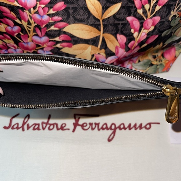 Salvatore Ferragamo Nylon Tote Bag -NWT - Picture 10 of 14